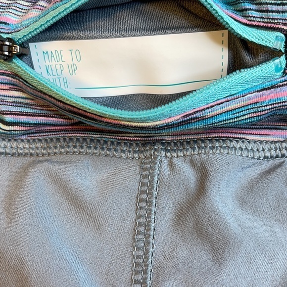 Athleta Girl Lined Shorts with Side and Back Waistband Pockets Size XS - Picture 6 of 9